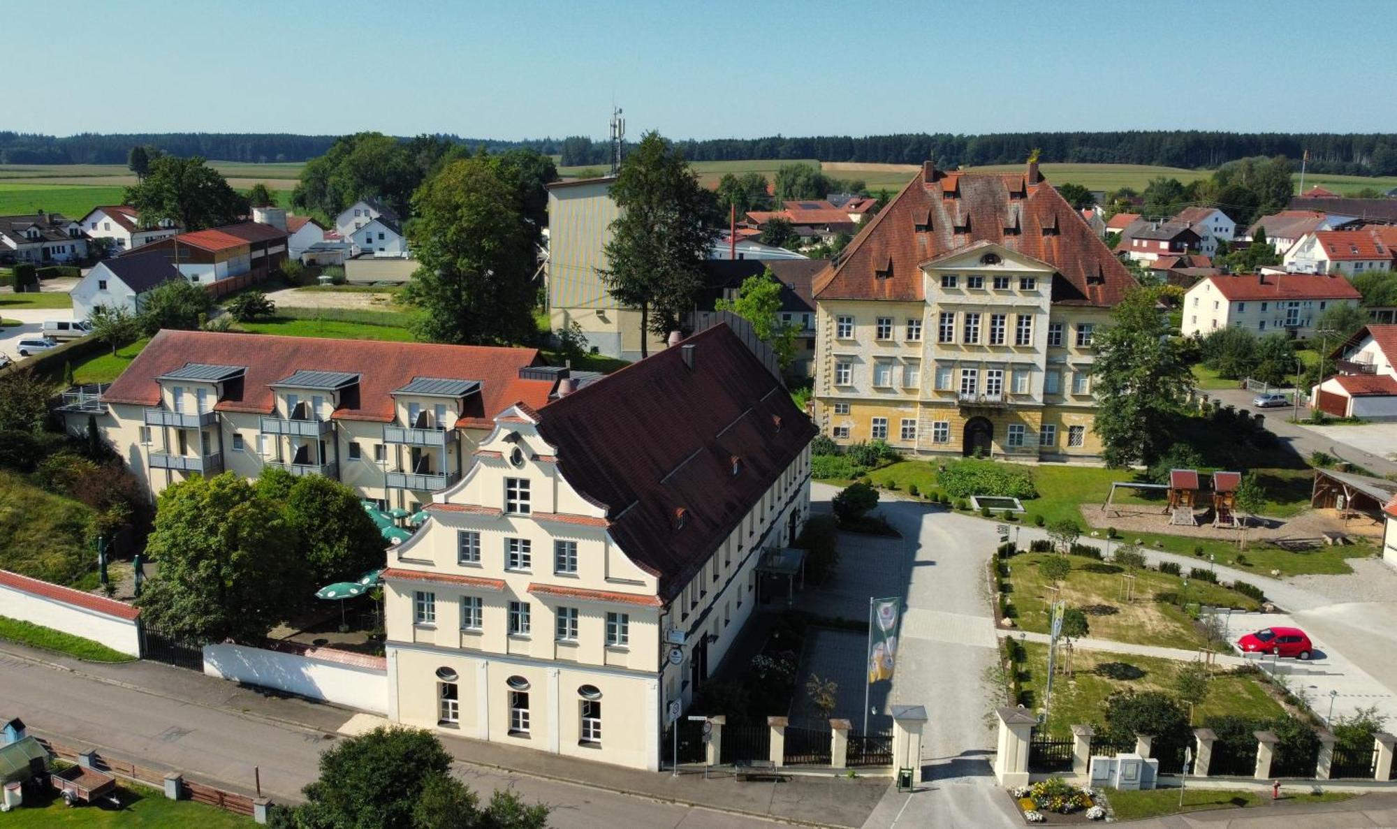 Autenrieder Brauereigasthof Ichenhausen Buitenkant foto